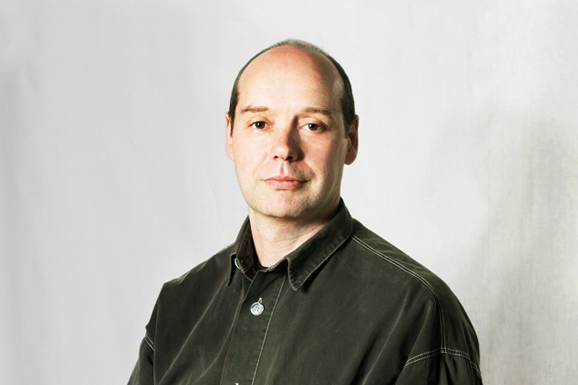Professor Tamás Szigeti