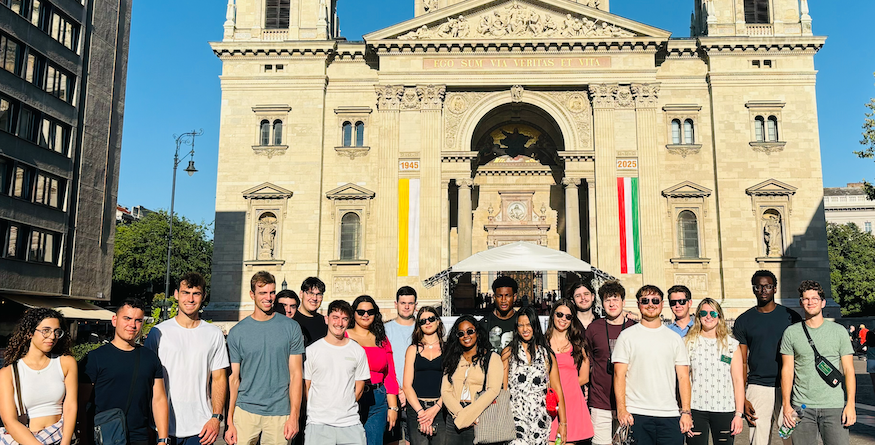Group Picture Basilica